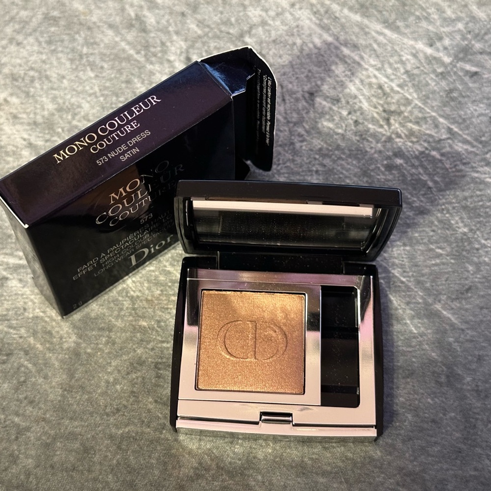 Dior Mono Couleur Couture Eyeshadow - Nude Dress (shimmering bronze)
